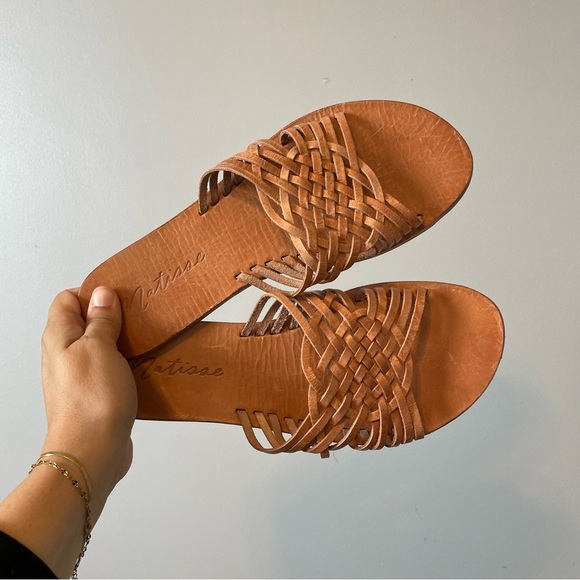 Matisse Shoes - Matisse Fred Woven Leather Sandals in cognac tan size 9